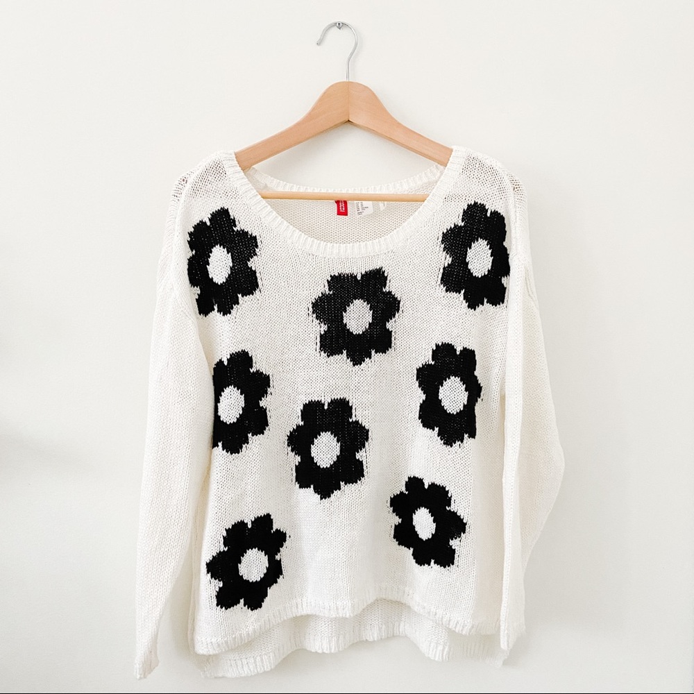 H&M White Knit Sweater with Black Flowers